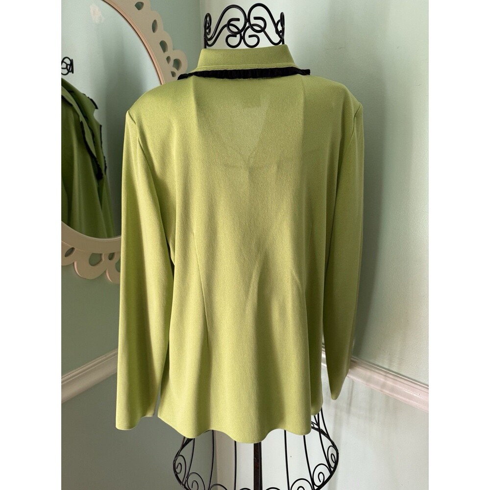 Exclusively Misook Button Front Green Cardigan Ja… - image 5